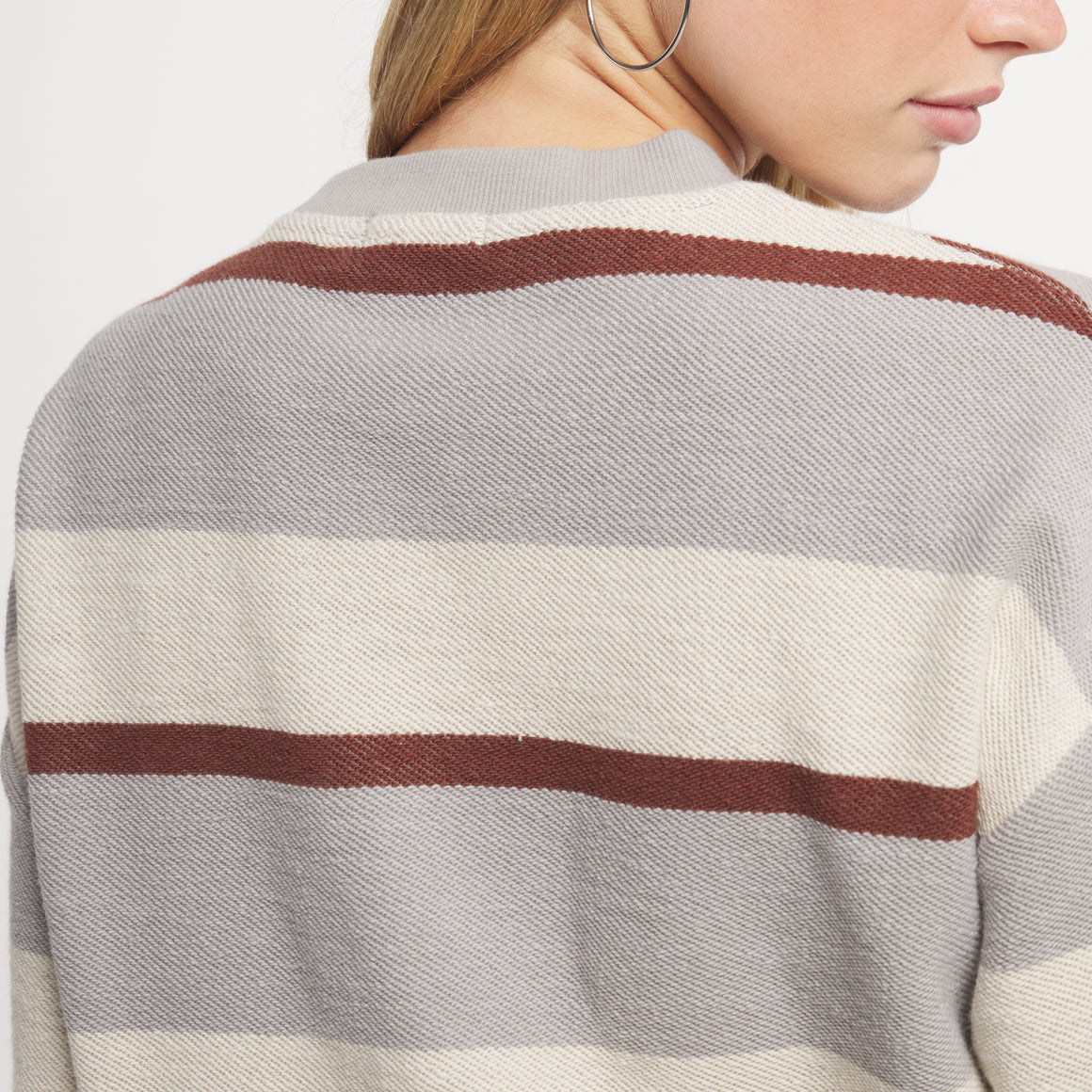 Gray & Garnet Stripe | ON MODEL | BACK 2